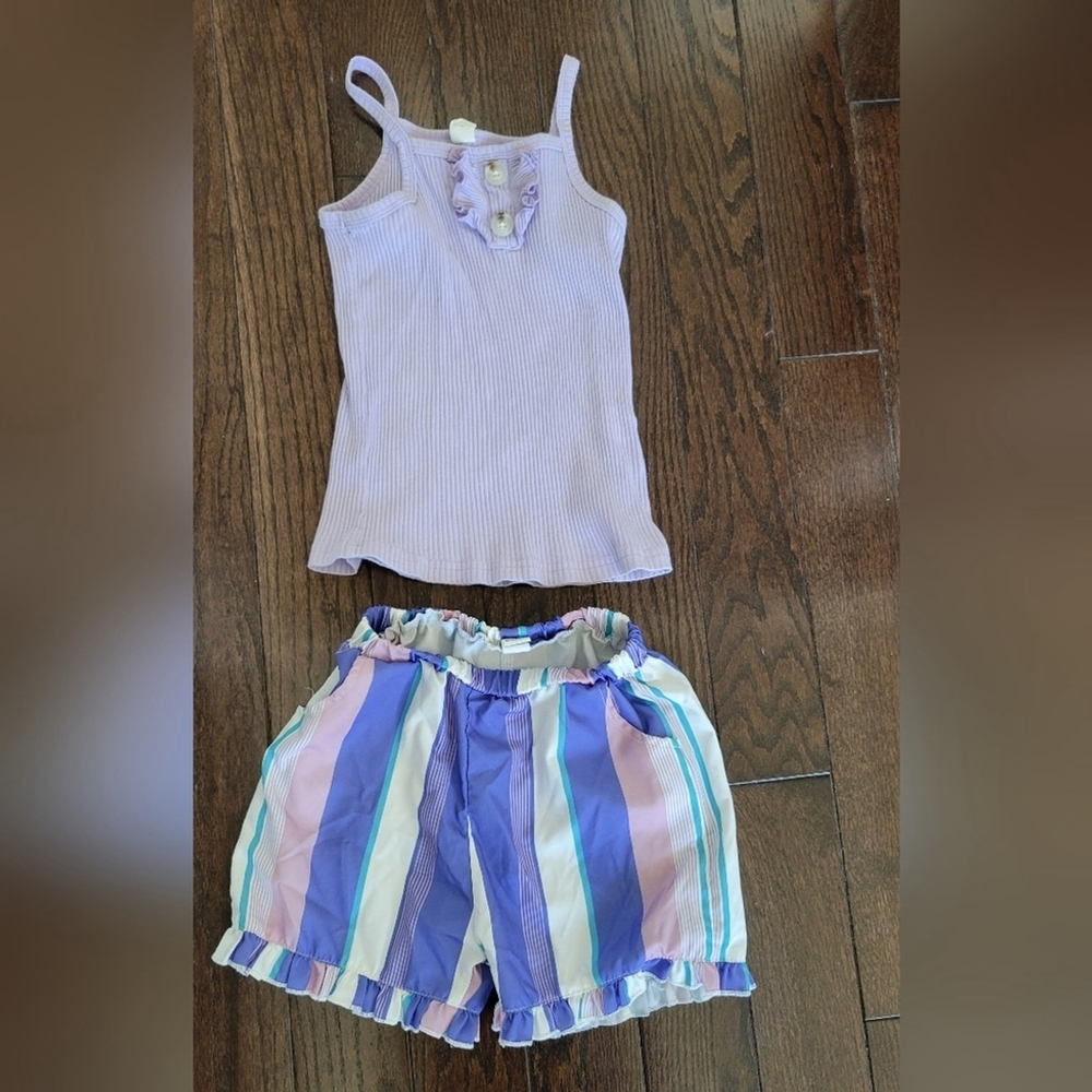 Colorful Girls Top and Purple/Blue Stripped Shorts Set 7 years - Picture 2 of 4